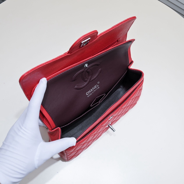 シャネルバッグ着用イメージ